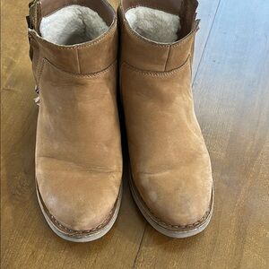 UGG, leather fur lined women’s ankle boots with zippers